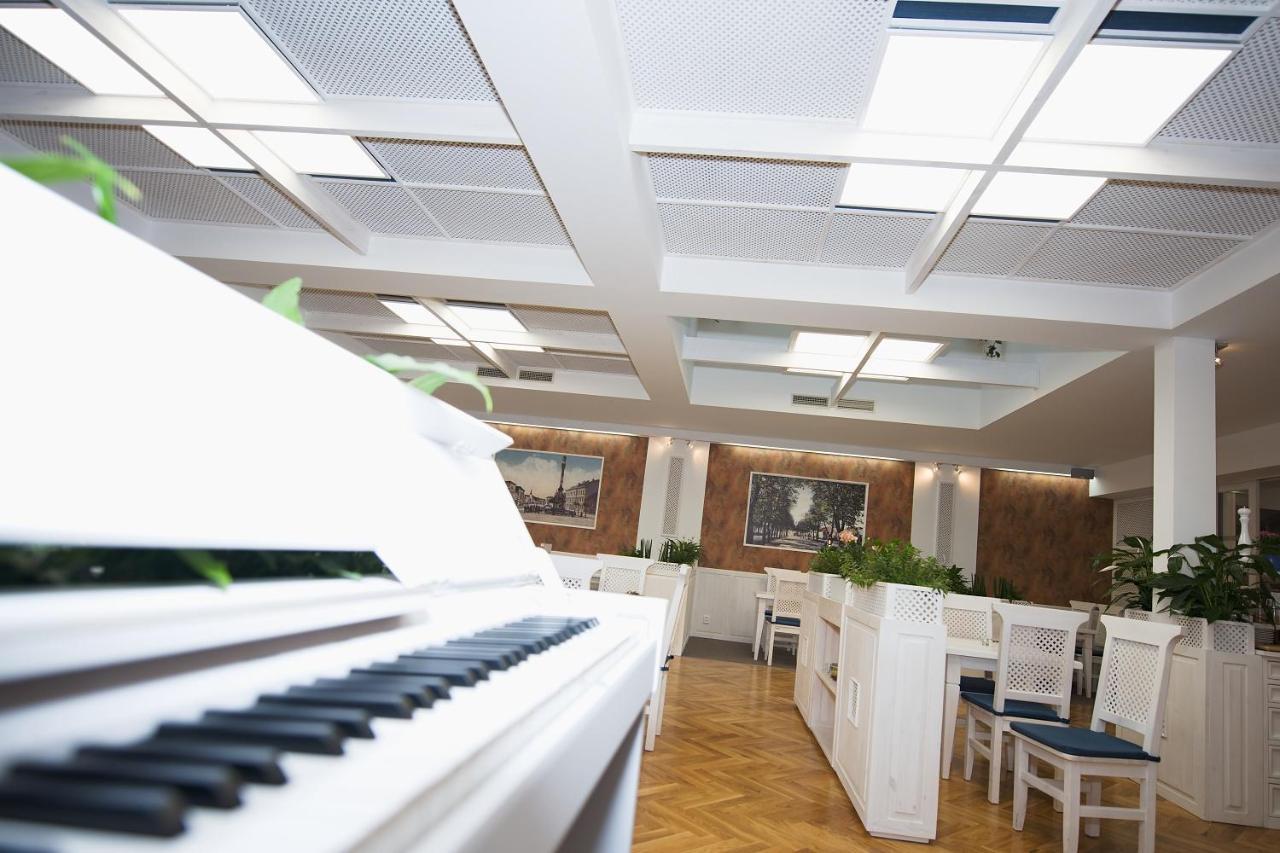 Hotel Slavia Svitavy Exterior photo