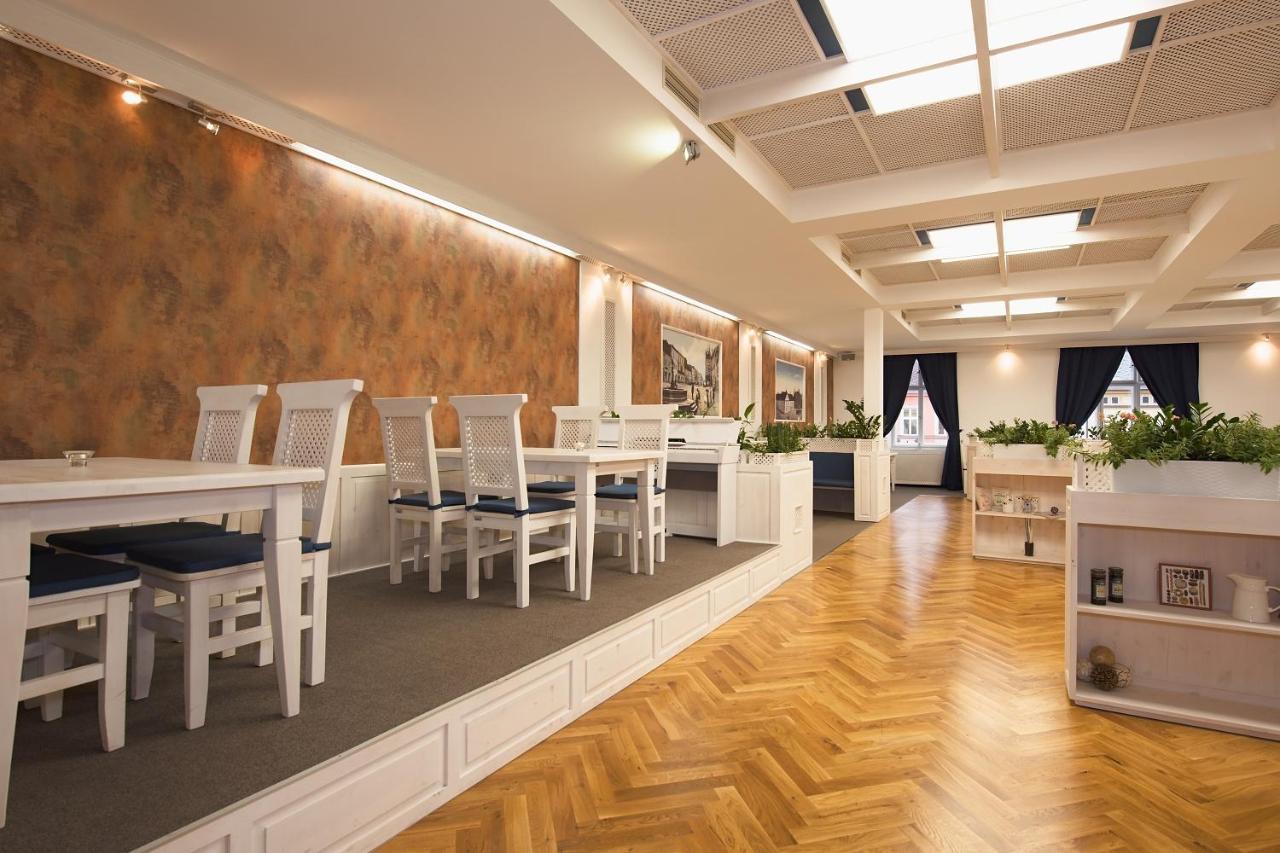 Hotel Slavia Svitavy Exterior photo